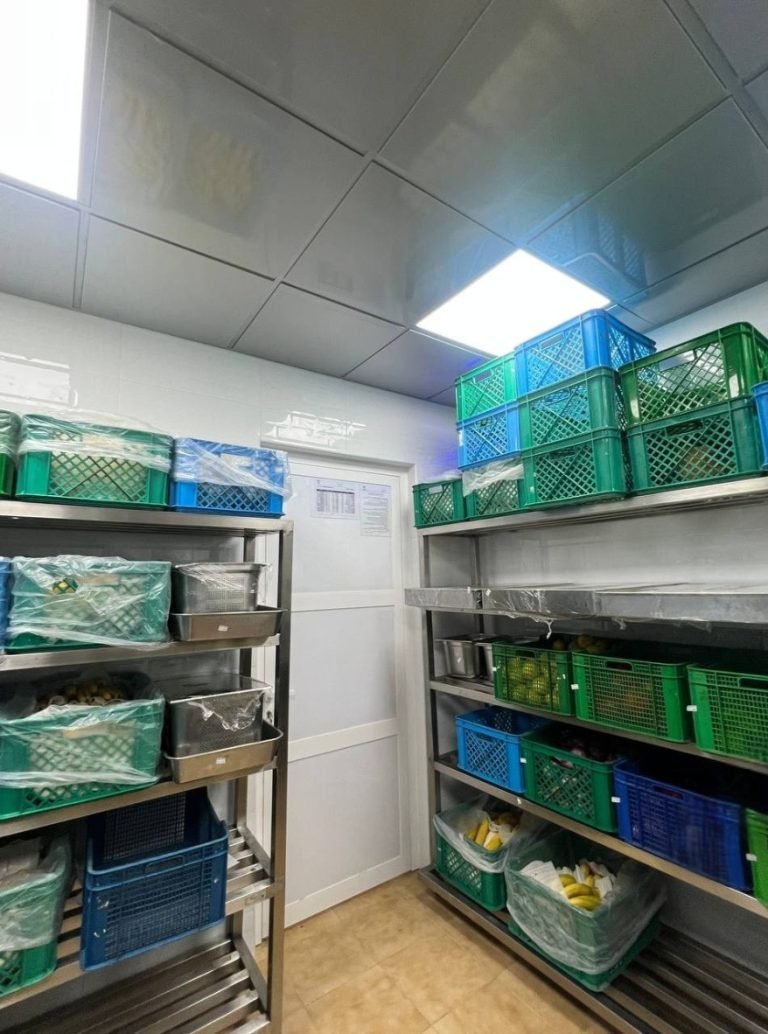 Purple Gradient Modern Web Hosting Price List Facebook Post - 4