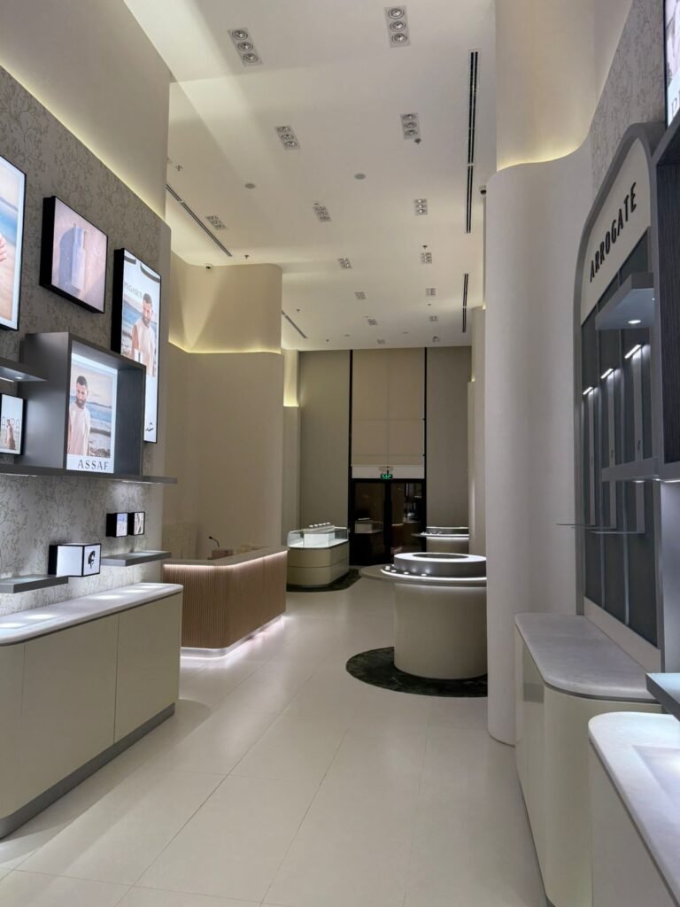 تجهيز المحلات التجارية